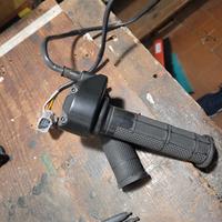 Manopole Ducati Multistrada 1200 DVT