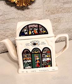 Teiera da collezione in ceramica inglese 