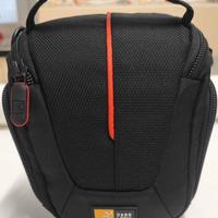 Fotocamera ReflexCase Logic.