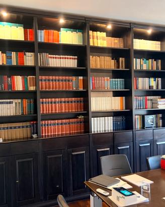 Libreria elegantissima