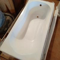 si regala vasca da bagno nuova 