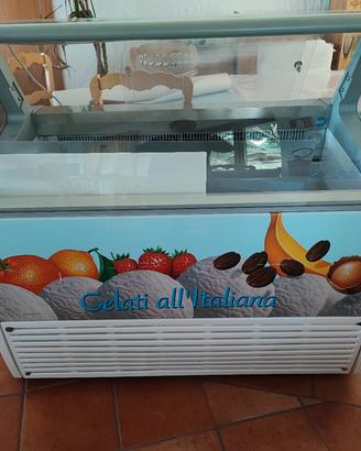 vetrina gelati 