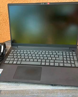 Notebook LENOVO V15 G3