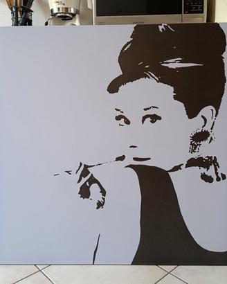 Tela Audrey Hepburn