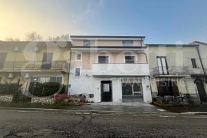 Casa Indipendente Dragoni [Cod. rif 3200756VRG]