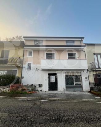 Casa Indipendente Dragoni [Cod. rif 3200756VRG]