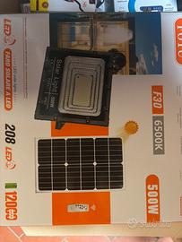FARO CON PANNELLO SOLARE 500 Watt