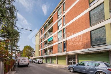 3 LOCALI A CASTELFRANCO EMILIA