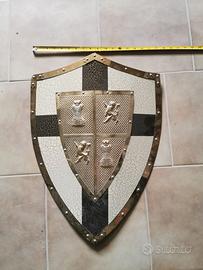 Scudo medievale