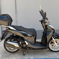 HONDA SH 300 USATO