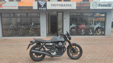 Moto Guzzi V7 IV Stone
