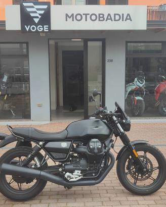 Moto Guzzi V7 IV Stone