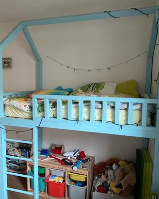 Letto a casetta soppalcato bambino
