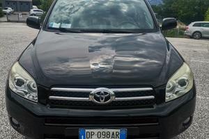 Toyota RAV 4 22 D-4D 136 CV Luxury