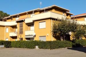 CECINA MARE pineta bel TRILOCALE giardino e p.auto