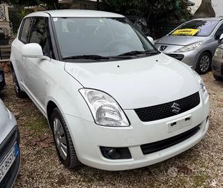 Suzuki Swift 1.3 4x4 5p.