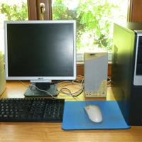 PC Hyundai E2180,RAM 2GB,HD 160GB,Win 7,Monitor 17