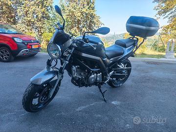 Suzuki SV650