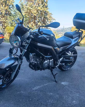 Suzuki SV650