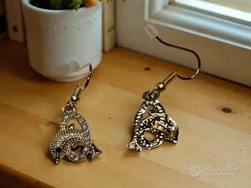 Orecchini dorati delfino & stella marina