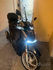 Sh 125