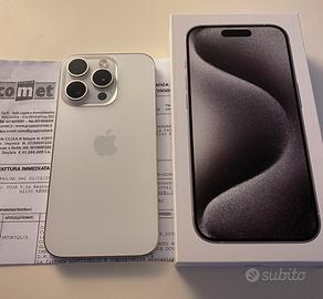 Iphone 15 pro bianco scontrino e fattura