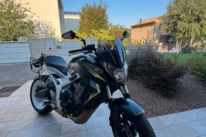 HONDA CB 650 F 2016 ABS con 21000km