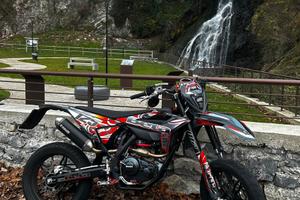 BETA RR 125 4t 2025