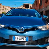 Toyota Auris 1.8 Full Hybrid – Station Wagon