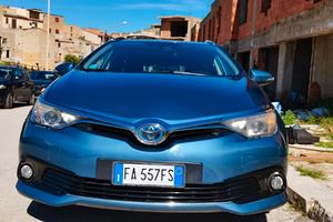 Toyota Auris 1.8 Full Hybrid – Station Wagon