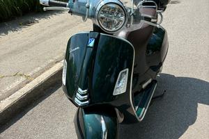 Vespa gts 300 touring