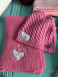 Berretto e sciarpa di Violetta