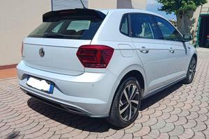 Volkswagen Polo 1.6 R-line
