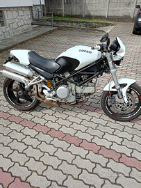 Ducati Monster s2r