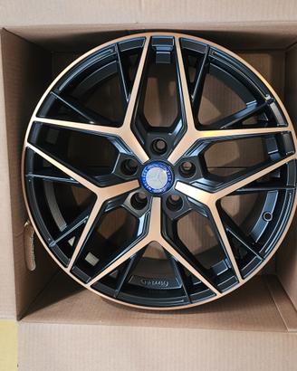 4 cerchi Nuovi 18 Mercedes classe B C E Gla Glb Gl