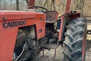 trattore agricolo