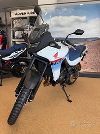 Honda Transalp XL750 - 2025