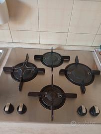 Piano di cottura con 4 posti 