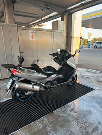 T-max 500 2008