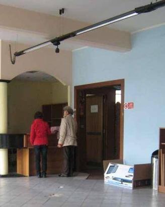 Immobile di 250 m² con 5 locali e posto auto a Via
