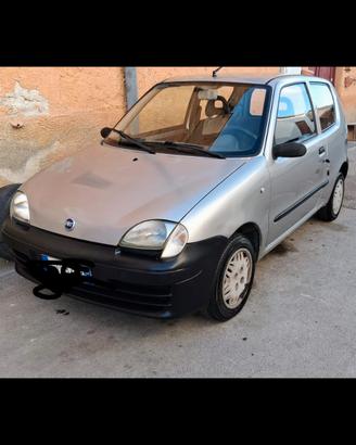fiat 600 anno 2003