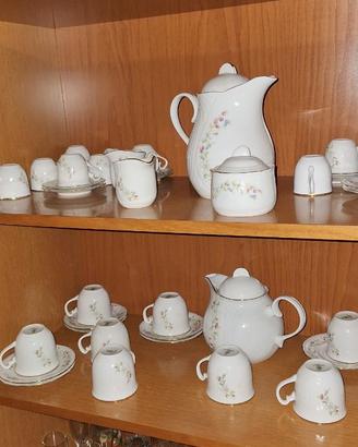 Servizio da caffè in porcellana Apulum