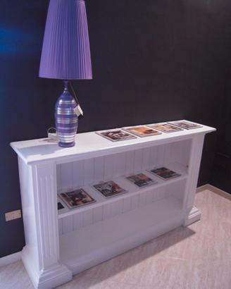 Libreria in legno vecchio colore bianco