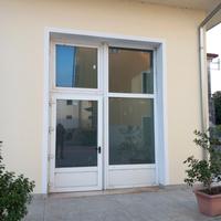 PORTONE  PER  ESTERNO