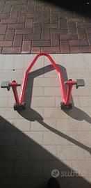 Cavalletto per moto 
