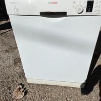Lavastoviglie BOSCH A+ | Come Nuova (Uso Casa Vaca