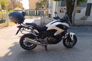 Honda NC750XA  ANNO 2015