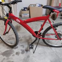 Mtb rossa ragazzo/a