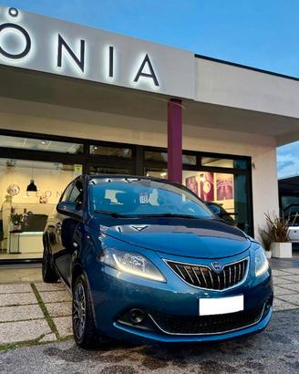 Lancia Ypsilon III 1.0 firefly hybrid Gold Plus s&