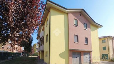 2 LOCALI A CASTELLO D'ARGILE